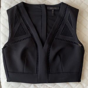 BCBG crop top 🔥
